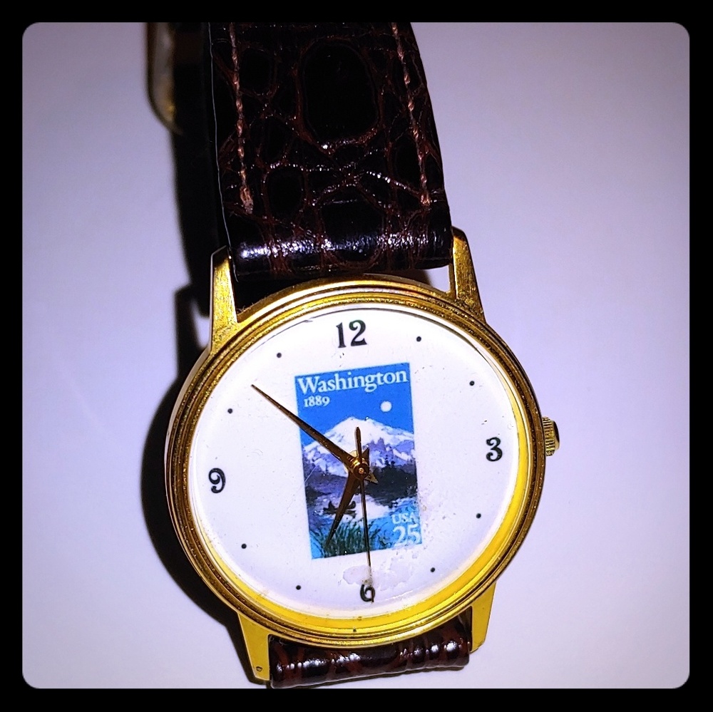 1989 Washington State Celebration Leather watch